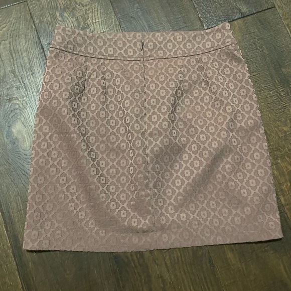 Loft size 10 mauve skirt - Picture 4 of 7